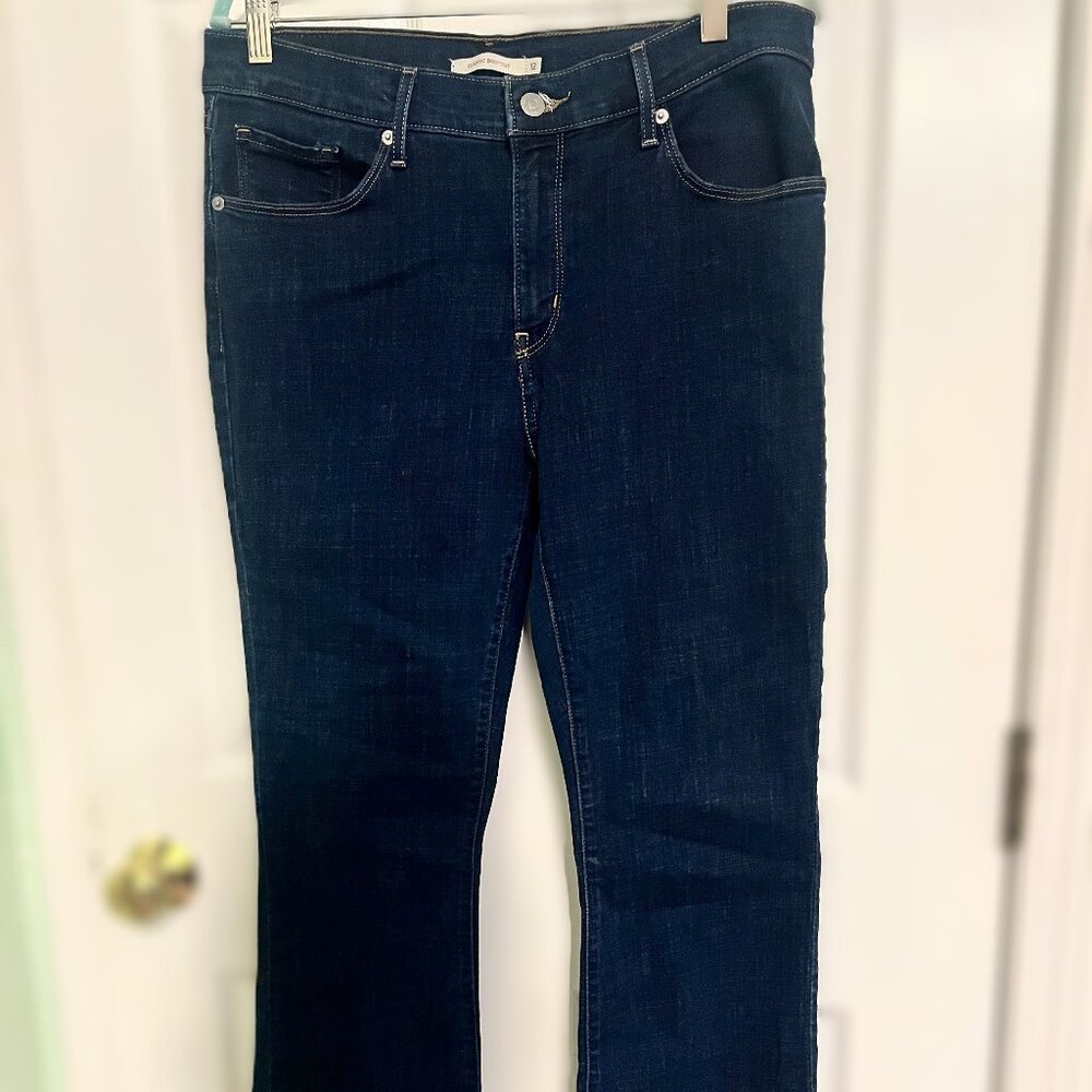 Levi's Strauss Dark Wash Classic Bootcut Size 12
